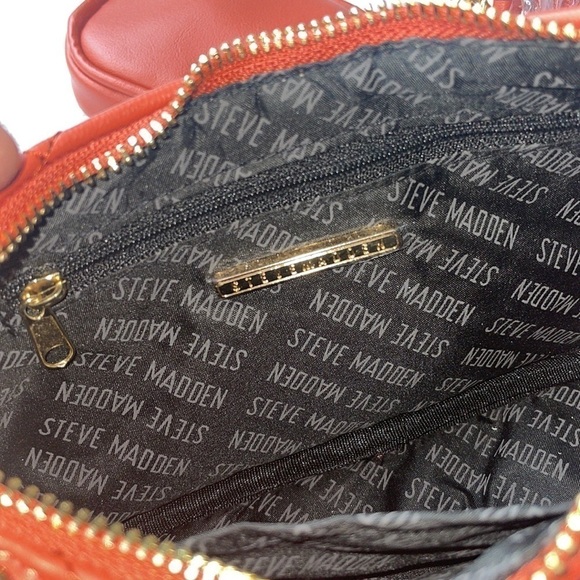 Brand New Steve Madden Quilted Stitch Orange Zip Crossbody Purse Gold Tone Chain - Picture 12 of 15